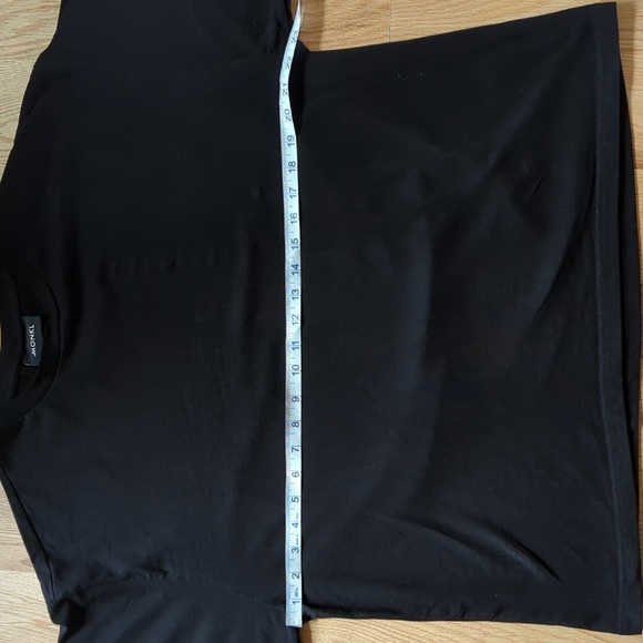 Monkl. OverSized Tee Shirt. Black. Size XS. - Picture 6 of 8